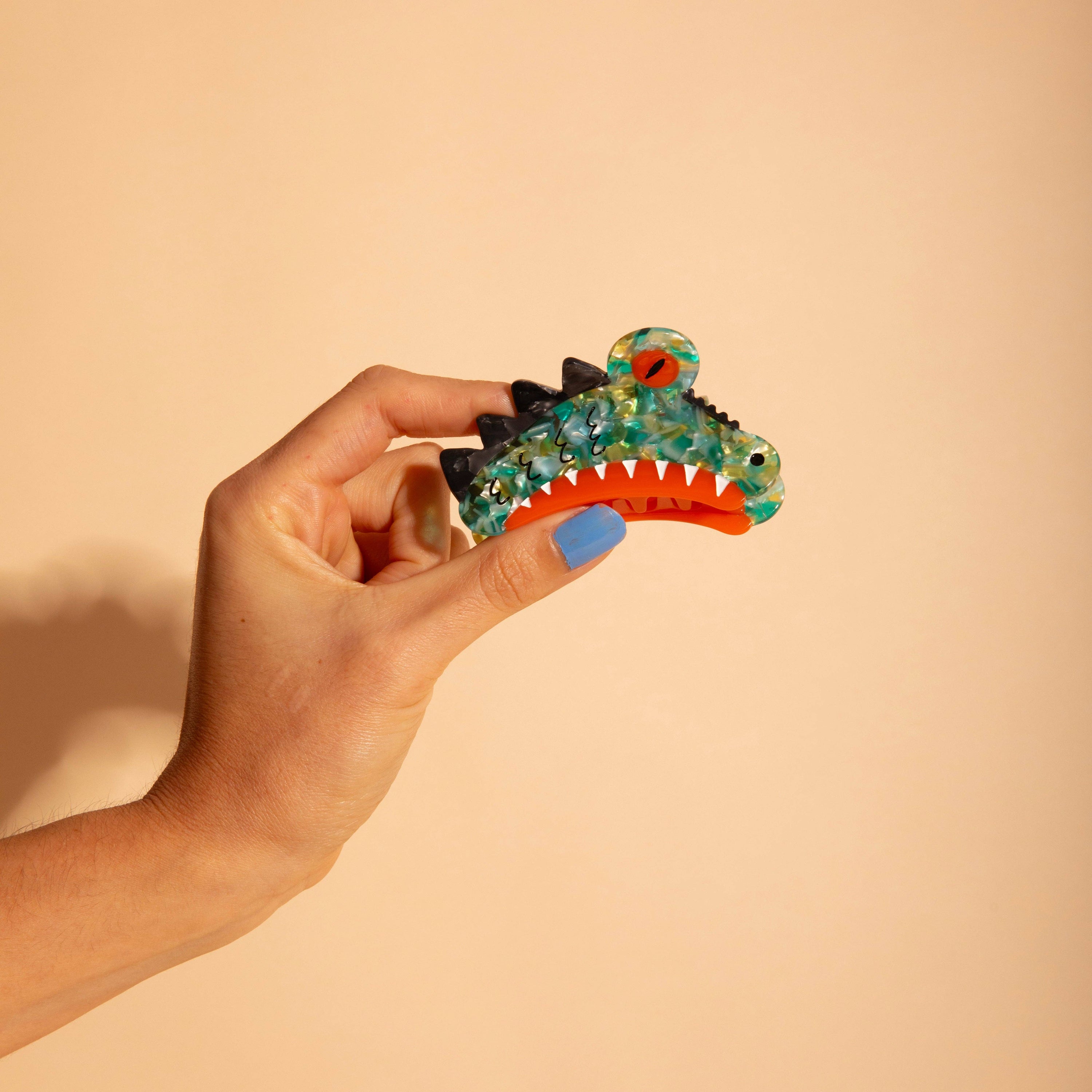 KAIJU Hair Claw